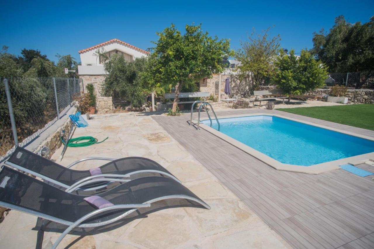 Old Stone Villa In Apokoronas Villa Nostalgia Kreta Fílippos Exterior photo