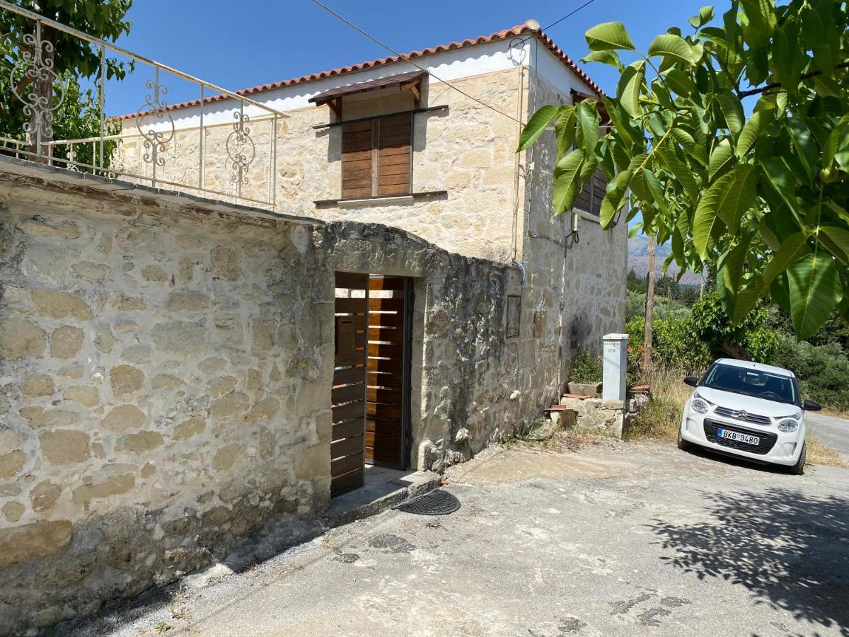 Old Stone Villa In Apokoronas Villa Nostalgia Kreta Fílippos Exterior photo